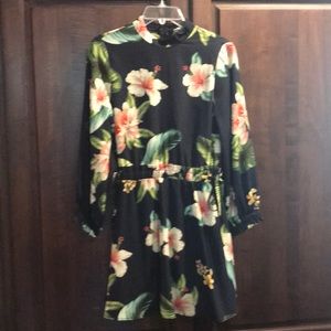 Zara long sleeve floral mini dress